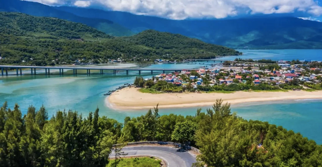 Luxury Escapes Discover Vietnam's Top Charms